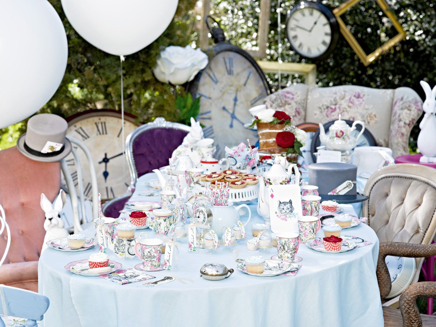 Alice in Wonderland Party Ideas | Throw an Alice in Wonderland Tea Party with ideas for Food, Decorations & Fancy Dress
