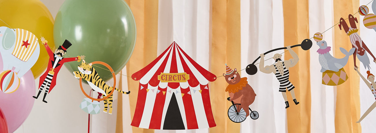 Circus Decorations & Tableware | Party Packs