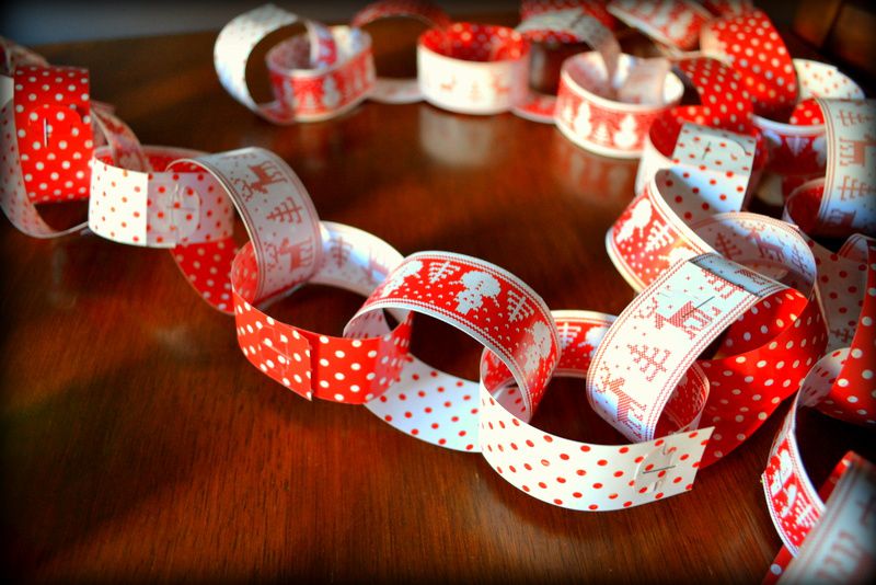 Make Your Own Christmas Paper Chain Kits