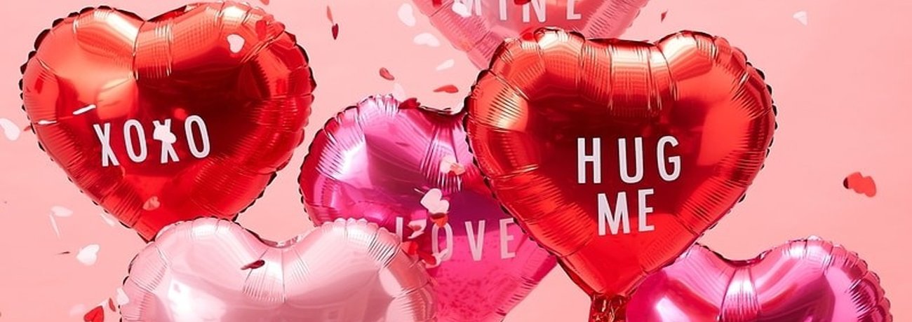 Valentine's Day Balloons & Accessories