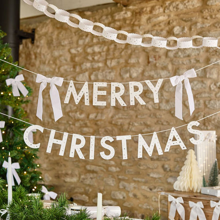 White 'Merry Christmas' Card Banner With Velvet Bows - 2m