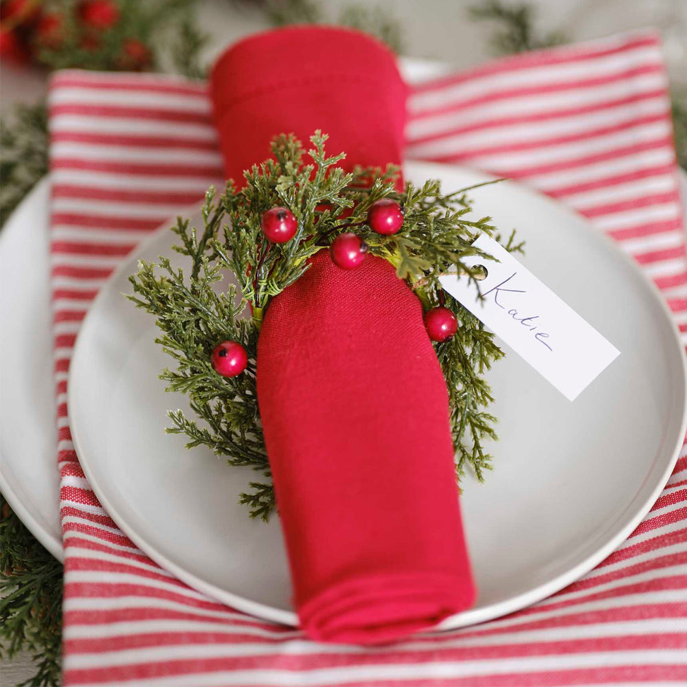 Foliage and Berry Christmas Napkins Rings - Pack of 6
