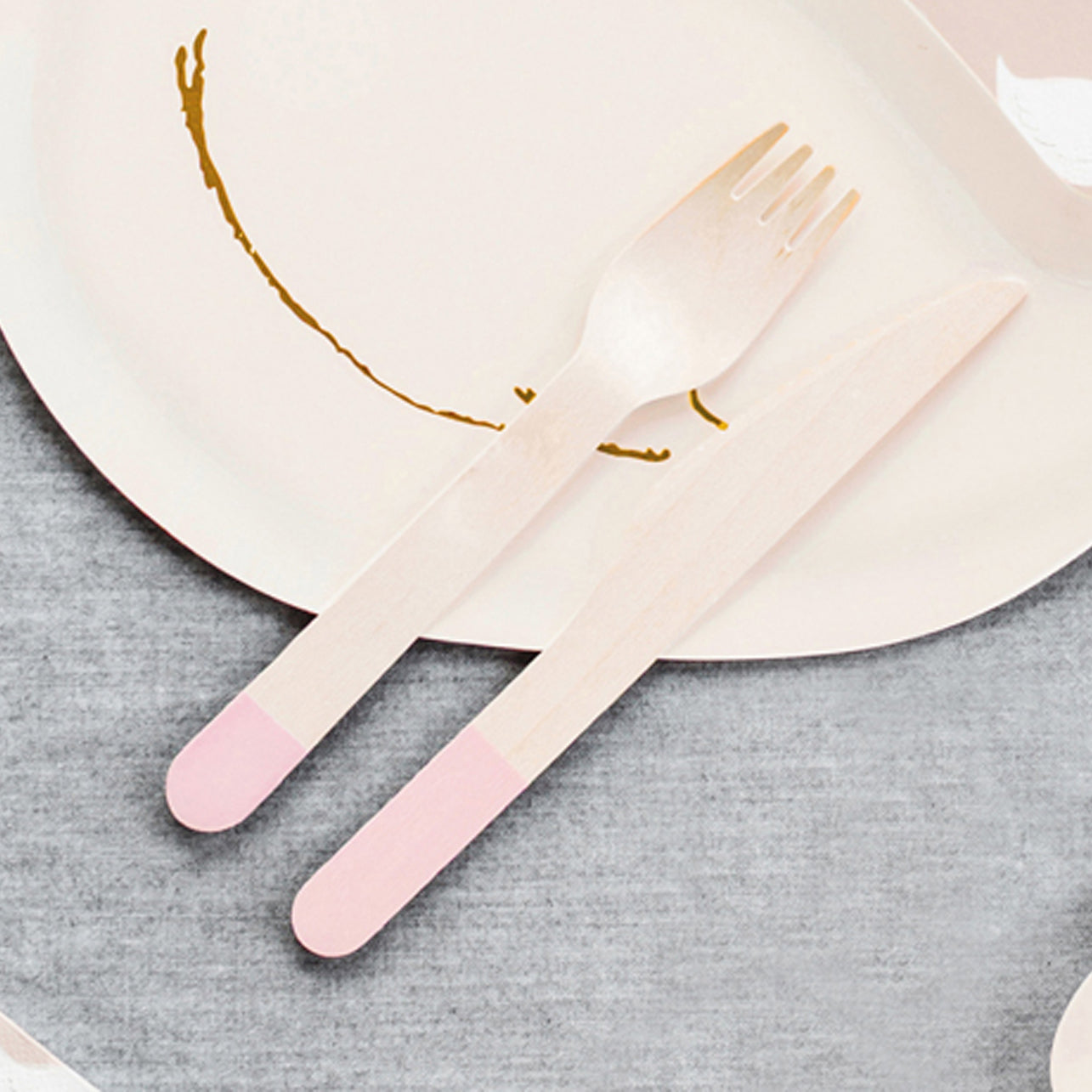 Light Pink Handles Wooden Cutlery - 16cm - Pack of 18