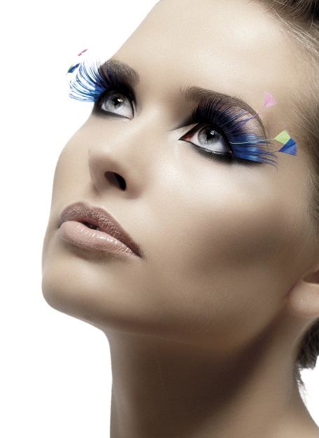 Blue Eyelashes with Coloured Feathers